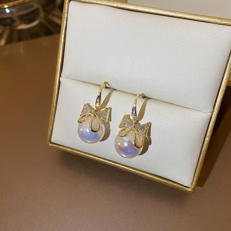 Retro Senior Sense Of Pearl Earrings New Korean Temperament Light Luxury Ear Buckle Design Sense Earrings