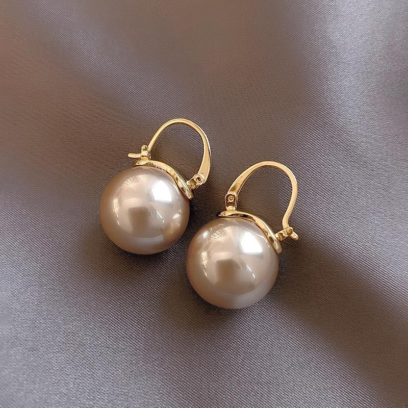 Retro Senior Sense Of Pearl Earrings New Korean Temperament Light Luxury Ear Buckle Design Sense Earrings