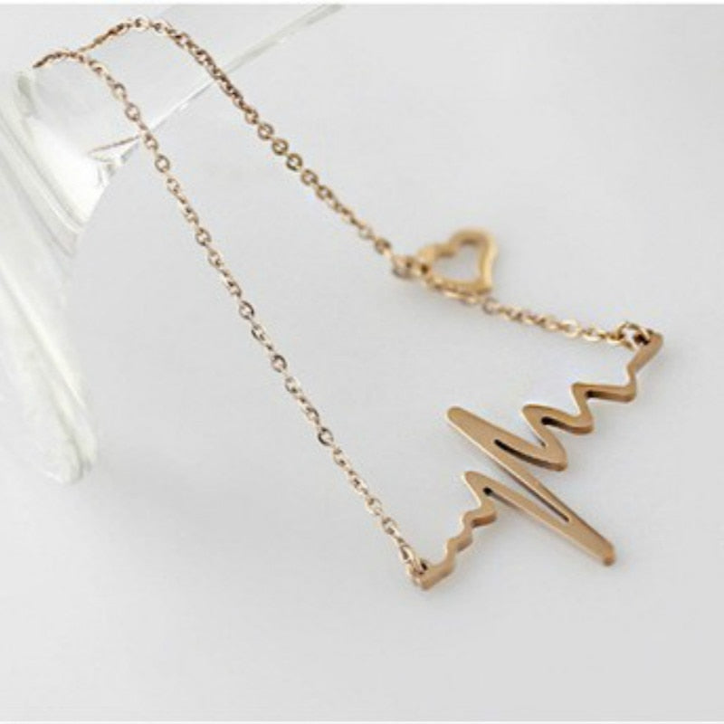 Simple Wave Heart Necklace Chic ECG Heartbeat Gold Pendant Charm Lightning Necklace for Women Vintage Jewelry