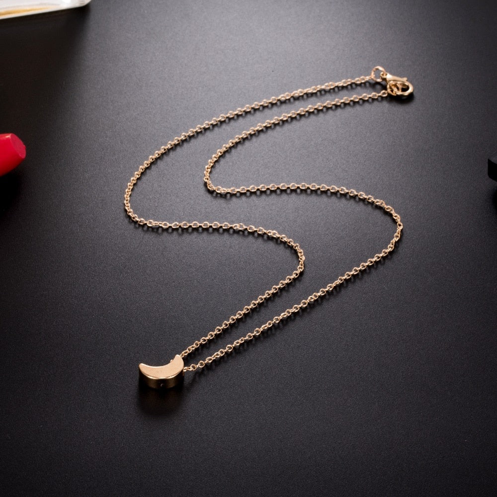 Cute Small Moon Pendant Necklace for Women Gold Color Chain Choker Necklace Bohemian Collar Jewelry