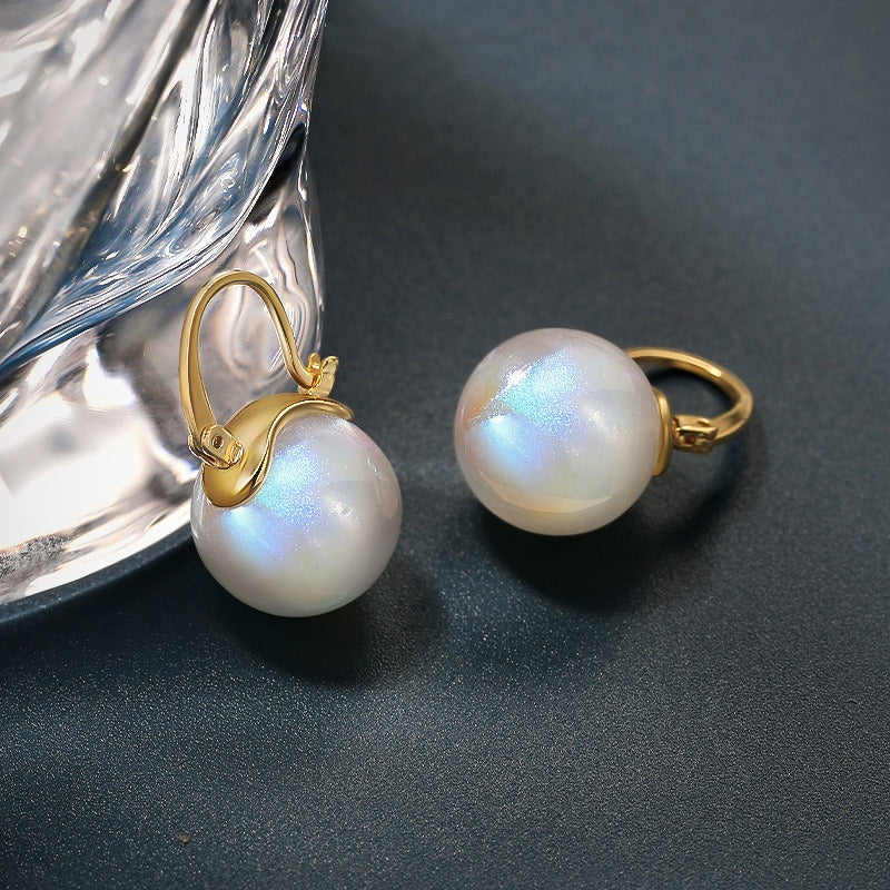 Retro Senior Sense Of Pearl Earrings New Korean Temperament Light Luxury Ear Buckle Design Sense Earrings